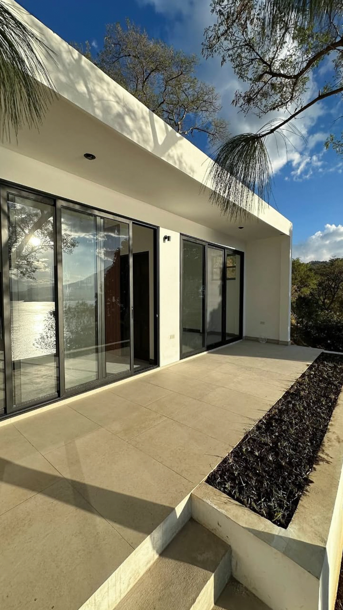 El Viajero acabados exterior